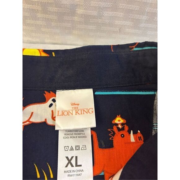 Disney Lion king Hawaiian button down short men’s xl Navy Yellow rn#111647 100 c - Picture 4 of 7